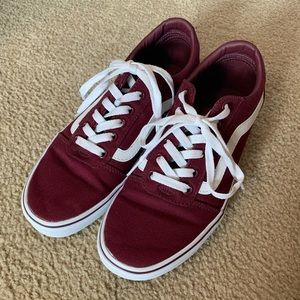 Vans skate ward sneaker - burgundy women’s sz 8